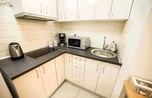 Bucharest City-Centre Apartment | Bucharest Wander - Victoria One Bedroom Apartment with Balcony