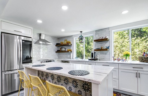 North Buckhead House | Buckhead Treehouse/Carriage House