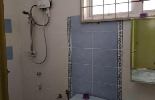 Tanjung Tanah Merah Apartment | Budget Beach Condo@Cocobay Resort Condominium