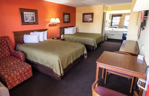 Hawkinsville Hotel | Budget inn & Suites