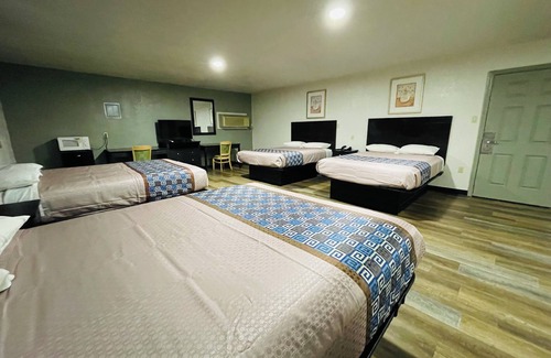 Ada Hotel | Budget Inn