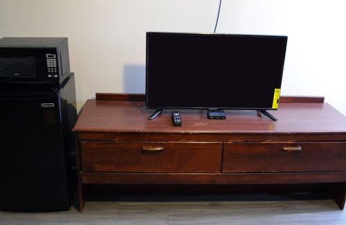 Russellville Hotel | Budget inn