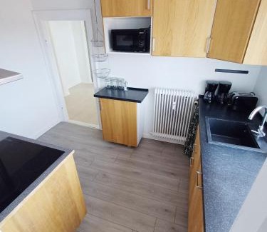 Hjørring Apartment | Budget room 5 in a central location with free parking