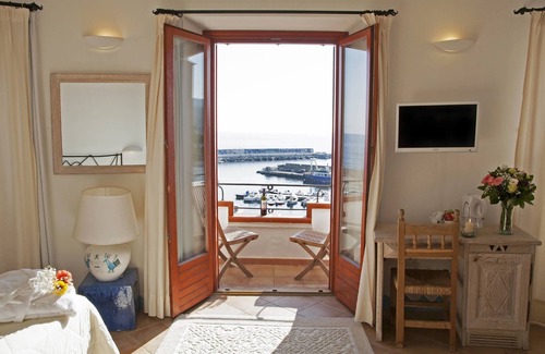 Cala Gonone Hotel | BUE MARINO HOTEL & COCKTAIL BAR