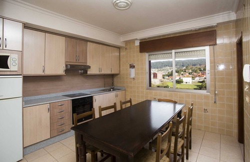 Bueu Apartment | Bueu: apartment/flat - 5 rooms - 4/7