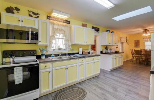 Spottswood House | Buffalo Bend 3 BR near Lexington - Hot Tub