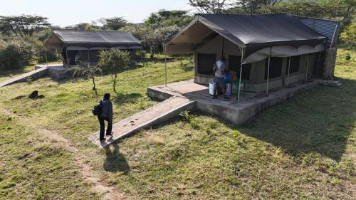 Maasai Mara House | Buffalo creek camp