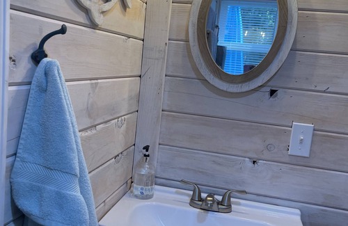 Lobelville Cabin | Buffalo River new cabin cozy retreat