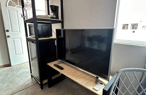 Santa Lucia del Camino Apartment | Bugambilias 203 - Private Room with parking and a big terrace only for you