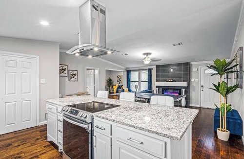 Wylie House | Built for Crews | 1-Story · XL Yard ·Ample Parking