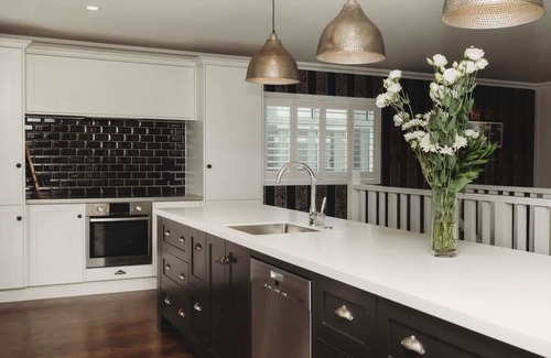 New Plymouth House | Buller Noire Luxury Coastal Home New Plymouth