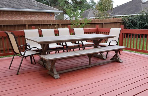 Atascocita House | Bumblebee Décor, 4 King Beds, near Bush/IAH Airport