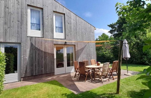 Grijpskerke House | Bungalow ∙ 3 bedrooms ∙ 8 guests