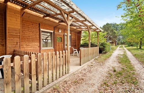 Waldhufen House | Bungalow '32 - Kimbucht' with Private Terrace and Shared Garden