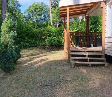 Saint-Cheron House | Bungalow charmant avec piscine partagée à Saint-Chéron