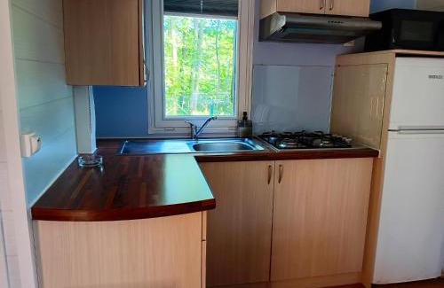 Saint-Cheron House | Bungalow charmant avec piscine partagée à Saint-Chéron