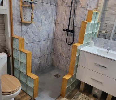 Sainte-Rose Ski Chalet | Bungalow chez Séve et Savi