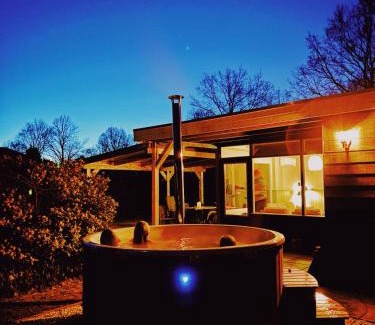Gasselte House | Bungalow Doris met Hottub | 4 personen - Vakantiepark De Kremmer
