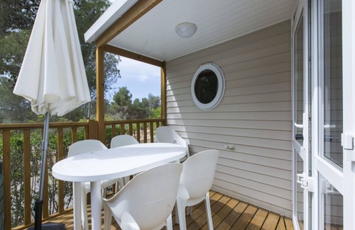 Vilanova I la Geltru House | Bungalow with Terrace and Parking