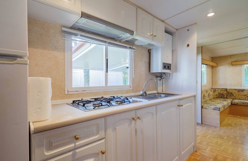 Balea House | Bungalow 'F' with Private Pool, Private Terrace and Wi-Fi