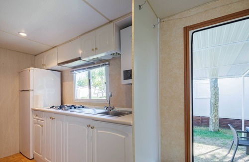 Balea House | Bungalow 'F' with Private Pool, Private Terrace and Wi-Fi