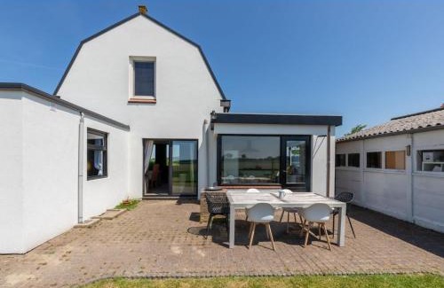 Zuidzande House | Bungalow in Sint Maartenszee near dunes