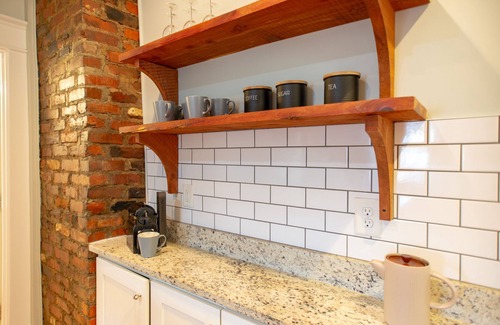 Durham House | Bungalow near Duke and Downtown Durham