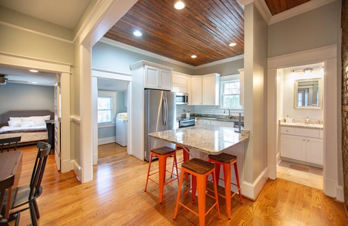 Durham House | Bungalow near Duke and Downtown Durham