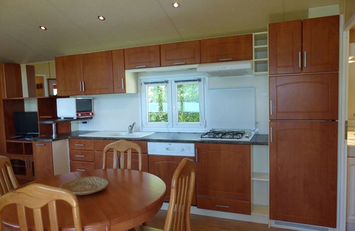 Chorges House | Bungalow on the shores of Lac de Serre-Ponçon, very well heated in winter