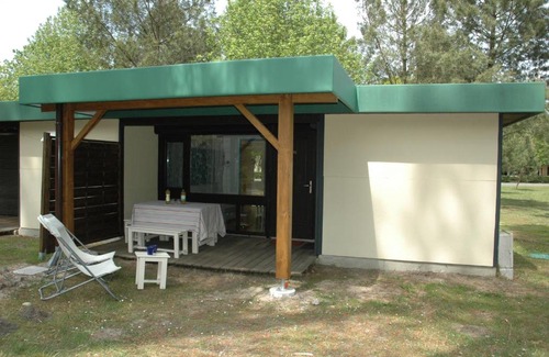 Leon Apartment | BUNGALOW VILLAGE SOUS LES PINS