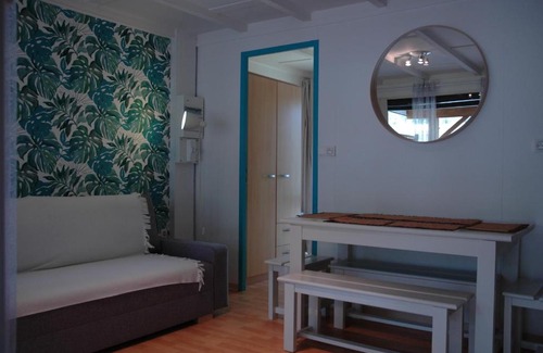 Leon Apartment | BUNGALOW VILLAGE SOUS LES PINS