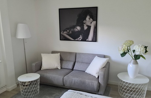 Wilhelmstadt Apartment | bunk by the water