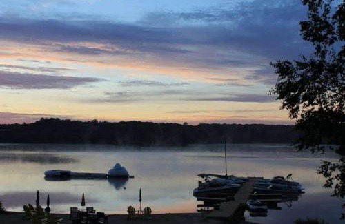 Seguin House | Bunkie 4 At The Lake On Muskoka Shores