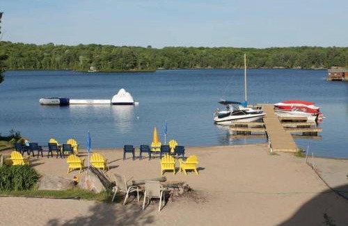 Seguin House | Bunkie 4 At The Lake On Muskoka Shores