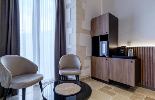 Martina Franca Apartment | Buone Maniere Exclusive Rooms Ulivo room