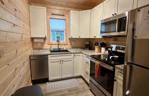 Salsbury Cove Cabin | Buoy Cottage #8 at Explore Acadia Cottages