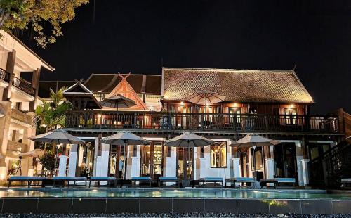 Wat Ket Hotel | Buri Sriping Riverside Resort & Spa
