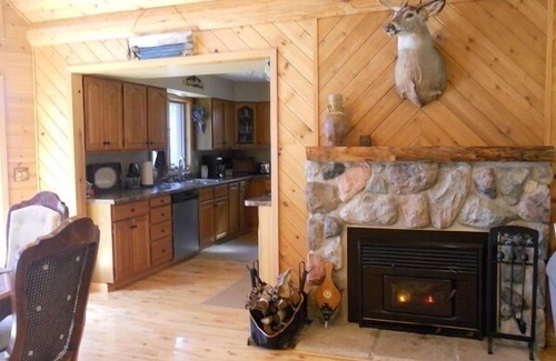 Ely House | Burntside Lake-Home, Cabin & Sauna, Come & Enjoy The Serenity, Beauty & Wildlife