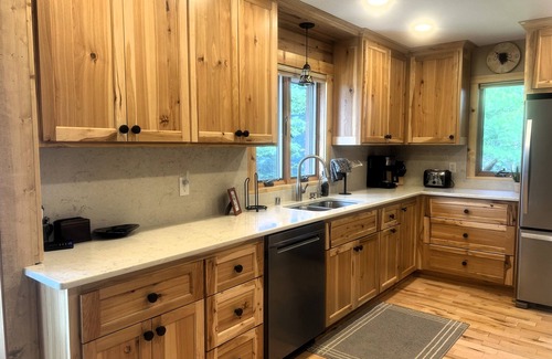 Ely House | Burntside Lake-Home, Cabin & Sauna, Come & Enjoy The Serenity, Beauty & Wildlife