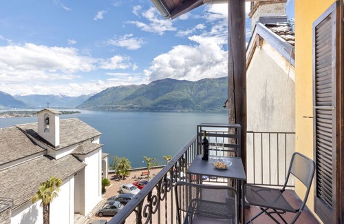 Ronco sopra Ascona Apartment | Busbai 2 by Interhome
