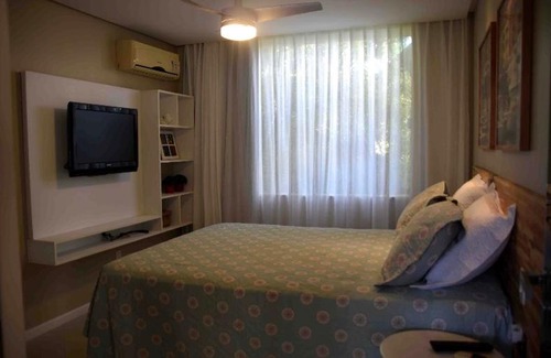 Catu de Abrantes House | Busca vida