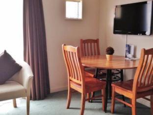 Christchurch Hotel | Bush Inn Court Motel