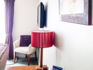 Christchurch Hotel | Bush Inn Court Motel
