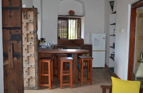 Bagamoyo Apartment | Butterfly Apartment: Charming Swahili Heritage Home in Bagamoyo Old Town