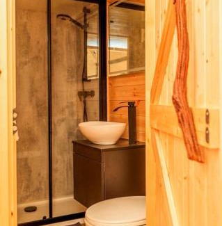 Abbess Roding Cabin | Butterfly Lodge