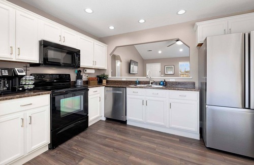 Bentonville House | Bville Bliss-6 Mi to Downtown-MTB Friendly-Sleeps6