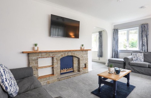 Rhydwyn House | Bwthyn Y Bae