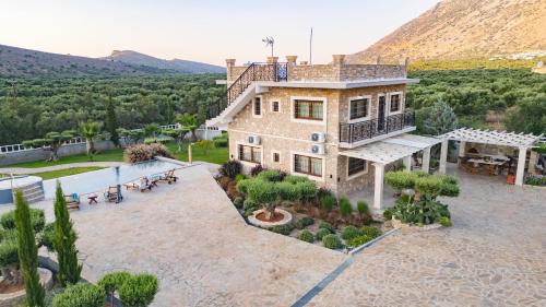 Lassithi Prefecture Villa | By Captains Villa