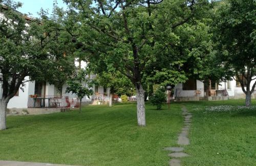 Balkanets Hotel | By the River Hotel Complex