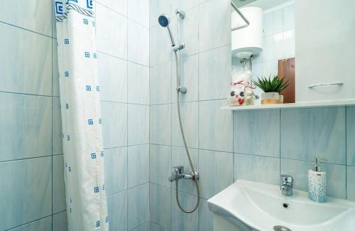 Sobra Apartment | By the sea